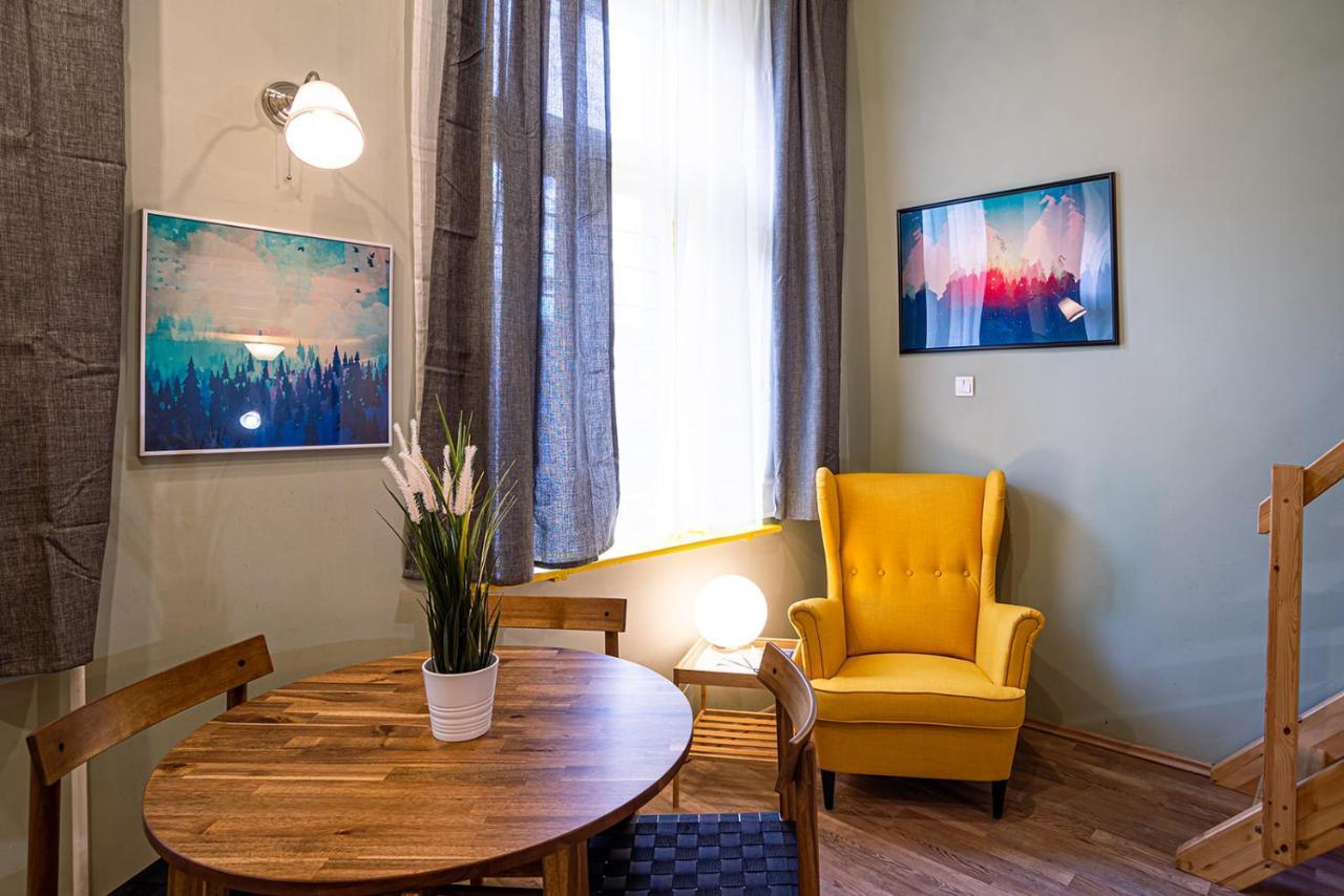 La Bella - Entire Apartment Near Gozsdu Udvar บูดาเปสต์ ภายนอก รูปภาพ